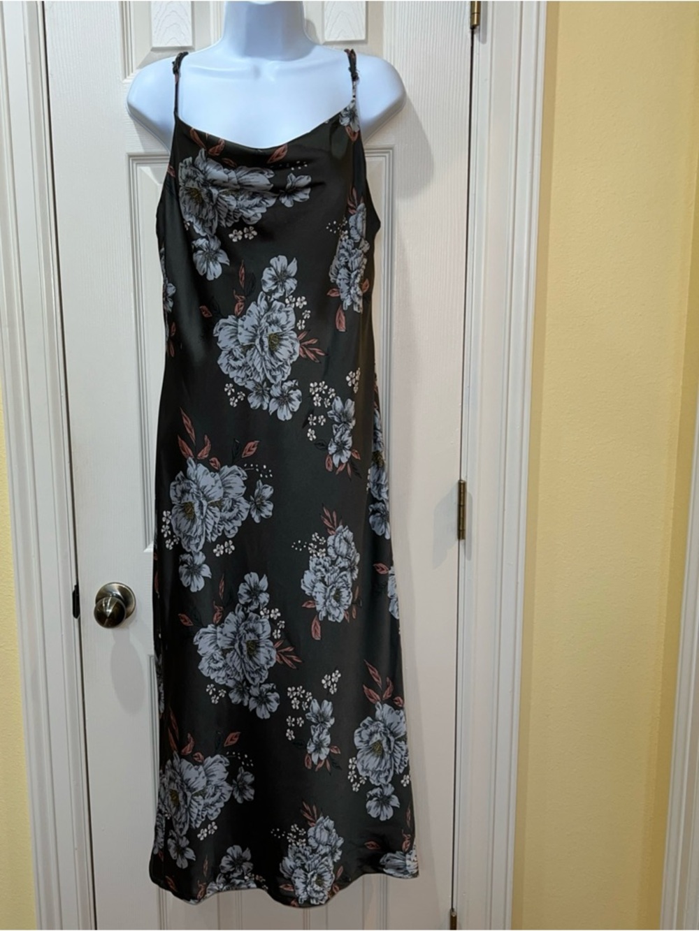 Hasttag in Trend Womens Floral Satin Slip Dress Sz L Boho Whimsigoth Quiet Lux